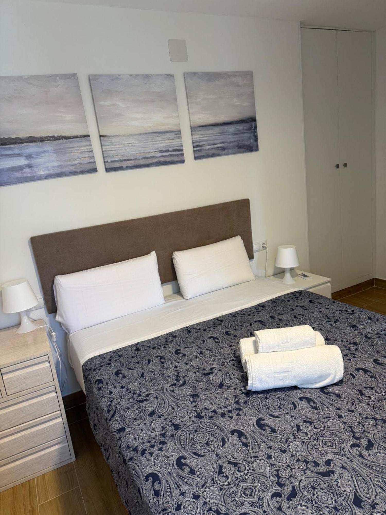 Mediterranean Malagueta Suite Málaga Exterior foto